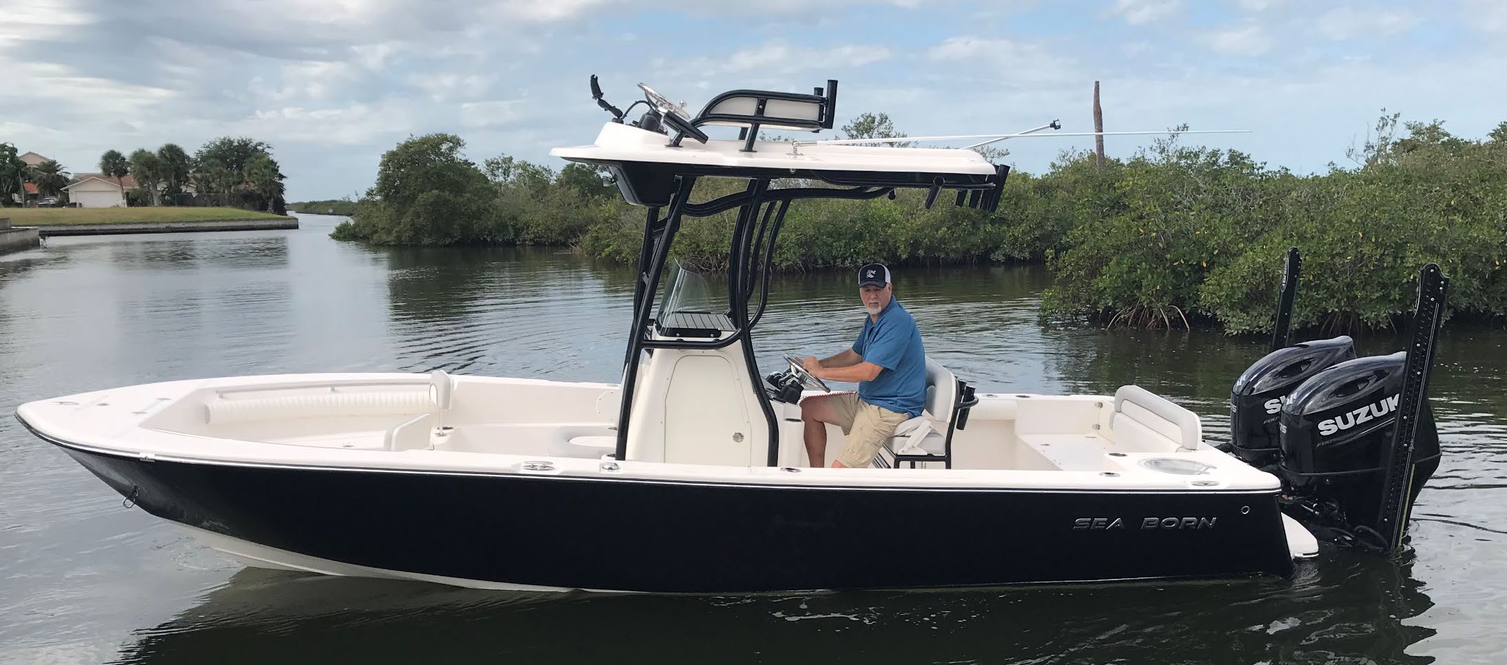 Sea Born LX24XE - Suzuki Marine USA, LLC